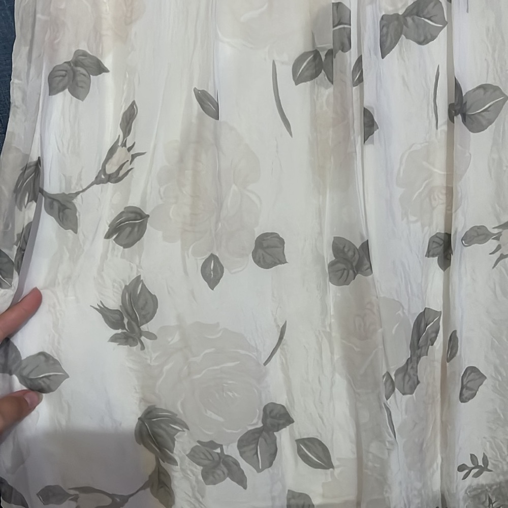 M made in Italy Silk and Viscose Floral Tank - Picture 4 of 11
